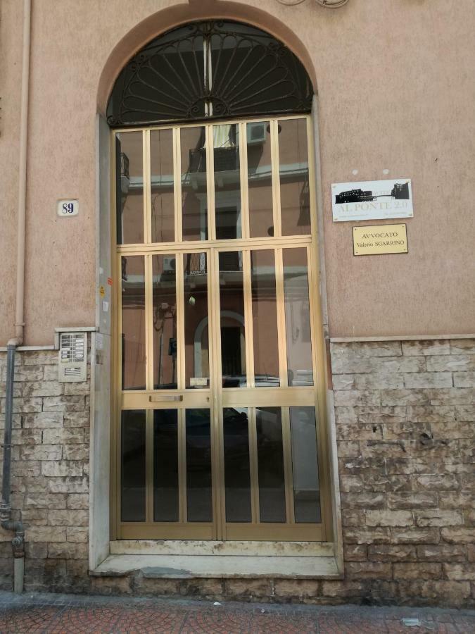 Suite Al Ponte 2.0 Таранто Экстерьер фото